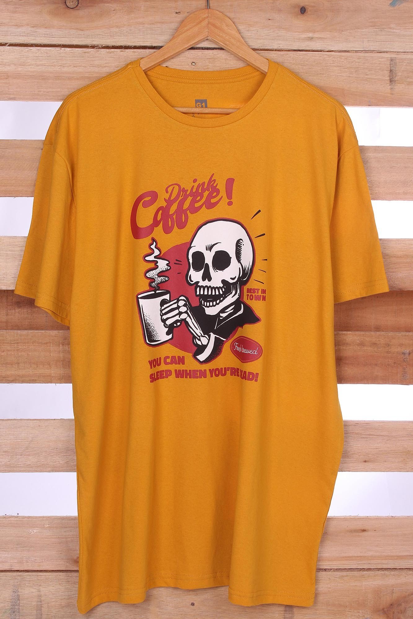 Camiseta Drink Coffee - Plus Size, Cor Mostarda