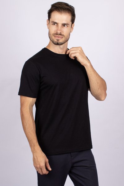 camiseta pima preto lisa 2