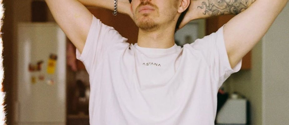 Qual o melhor desodorante masculino que não mancha a roupa?
