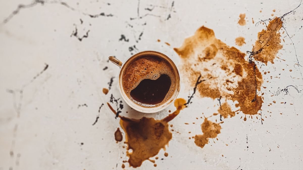 Como Tirar Mancha de Café na Roupa
